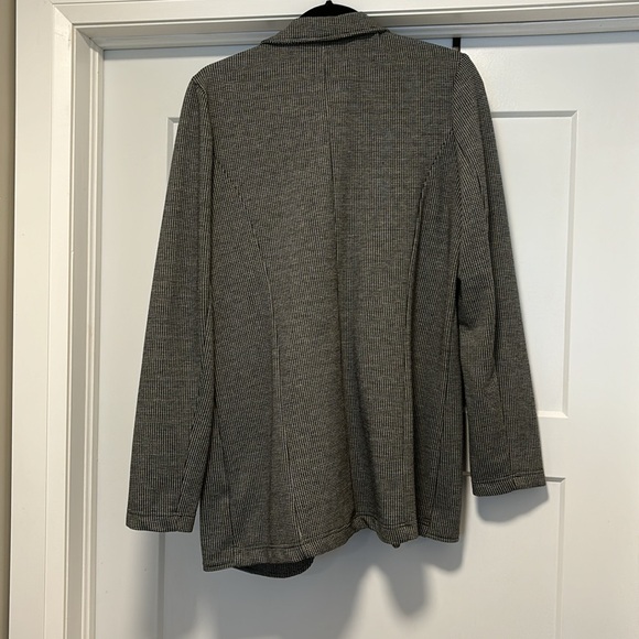 Long Polyester Blazer - Picture 2 of 4